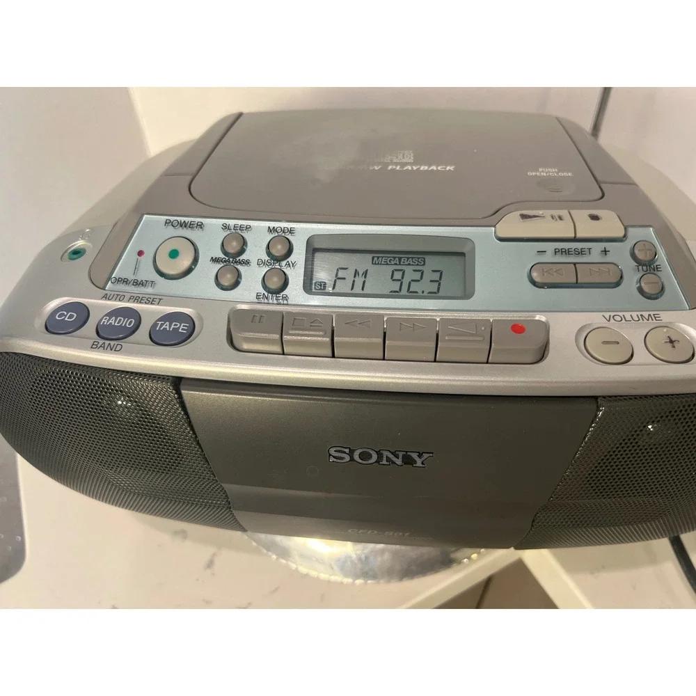 Sony CFD-S01 CD Cassette Boombox AM FM Radio CD-R/RW Mega Bass Tested Works